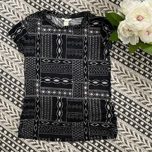 ✨2/20$✨H&M Stretchy T-shirt size S